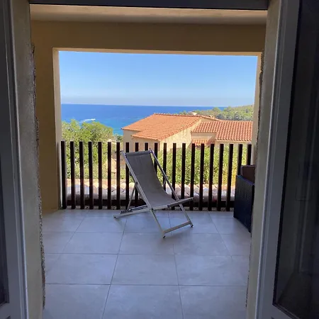 Villa La *