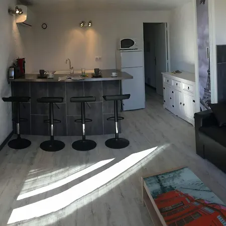 La Villa *